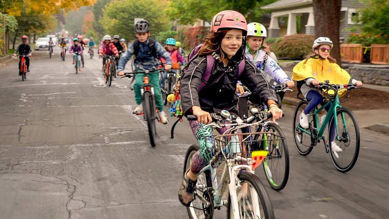 The Bike Bus: A Weekly Parade With Huge Benefits for Students