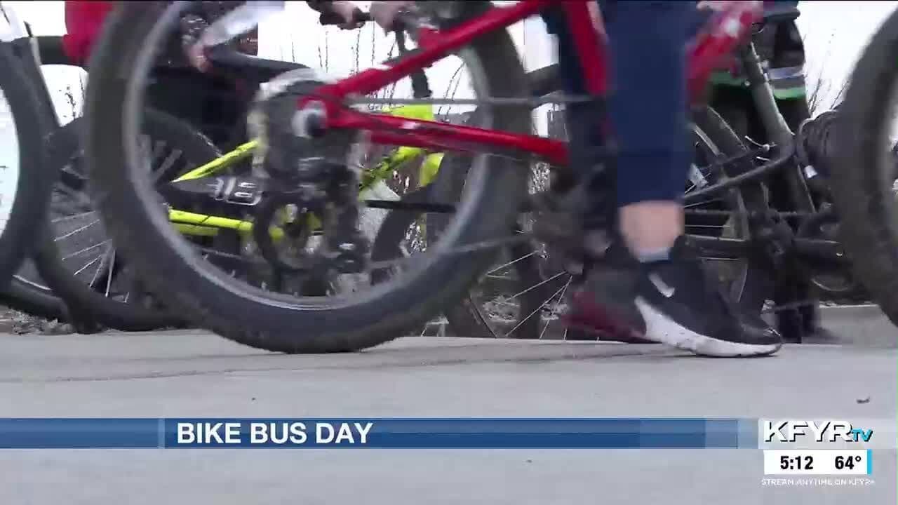 Elk Ridge Elementary students bike to school together for Bike Bus Day